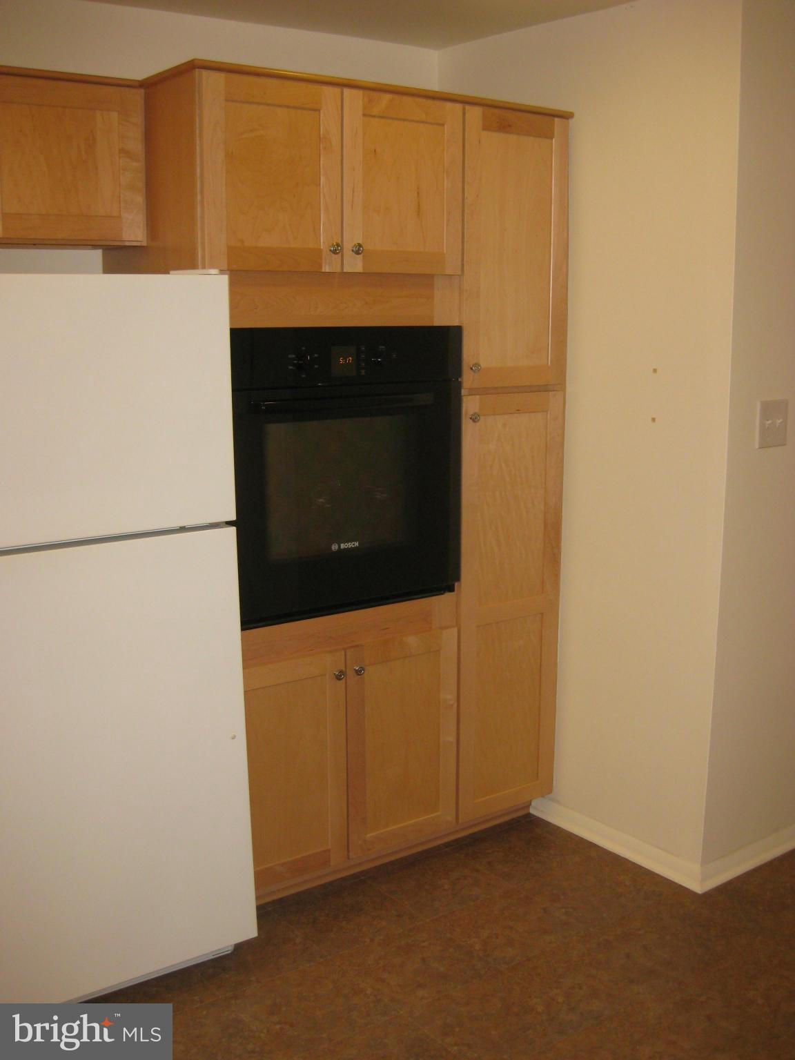 216 Solway Road Lutherville-Timonium, MD 21093 - Photo 8 of 22 Kitchen
