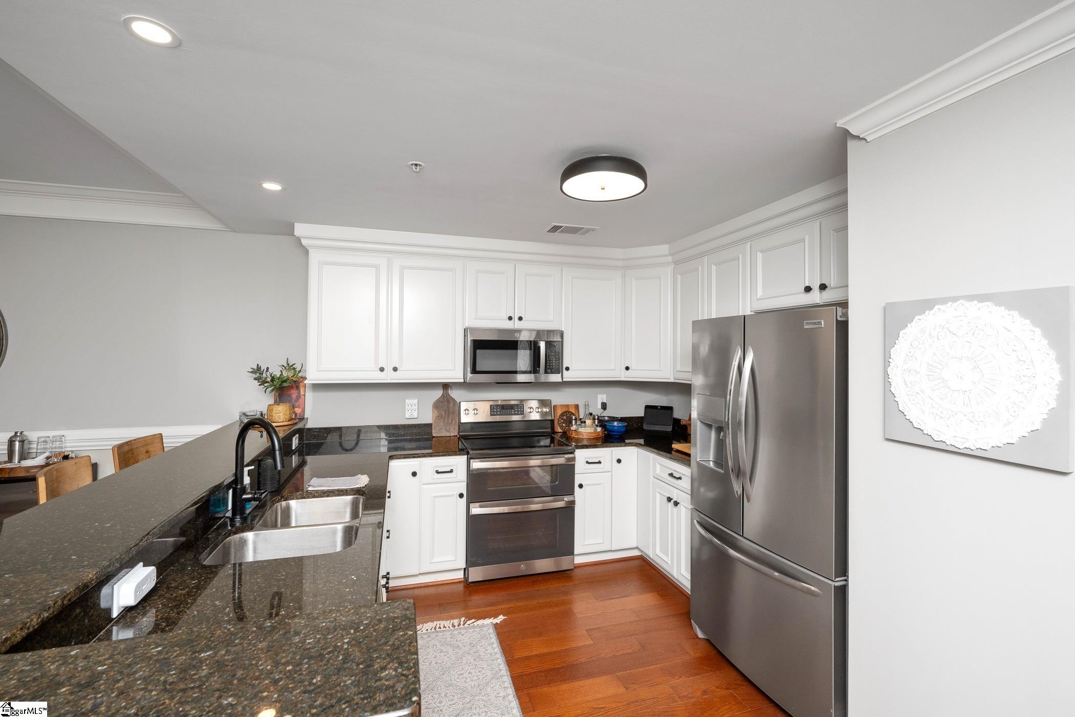 408 Watermarke Lane Anderson, SC 29625 - Photo 5 of 33