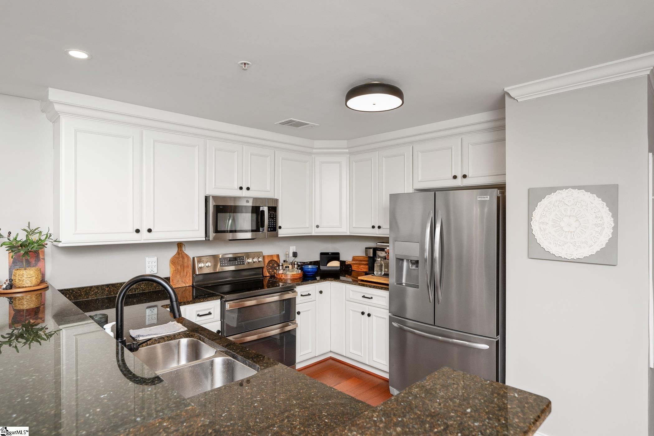 408 Watermarke Lane Anderson, SC 29625 - Photo 6 of 33