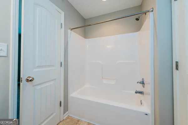 $339,900 | 110 Flowing Meadows Drive, Kathleen, GA 31047