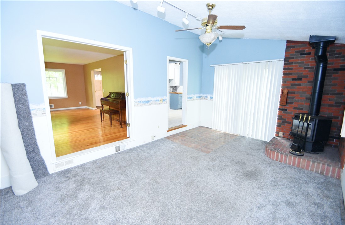 376 Belmeade Road Irondequoit, NY 14617 - Photo 11 of 34