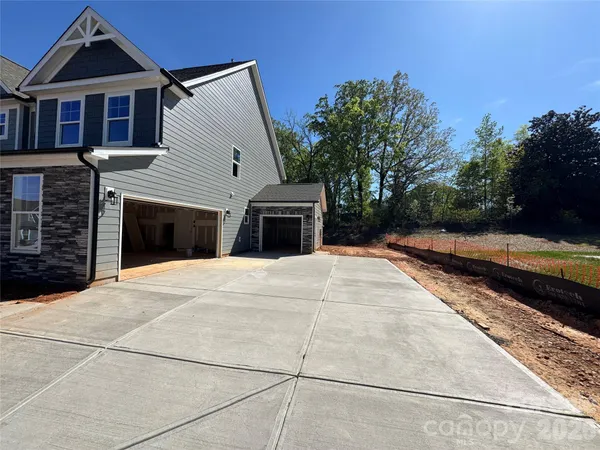 $630,650 | 1313 Knob Crk Drive, Gastonia, NC 28054