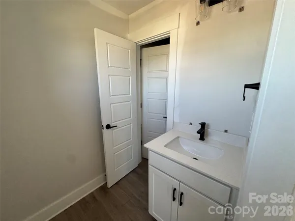 $630,650 | 1313 Knob Crk Drive, Gastonia, NC 28054