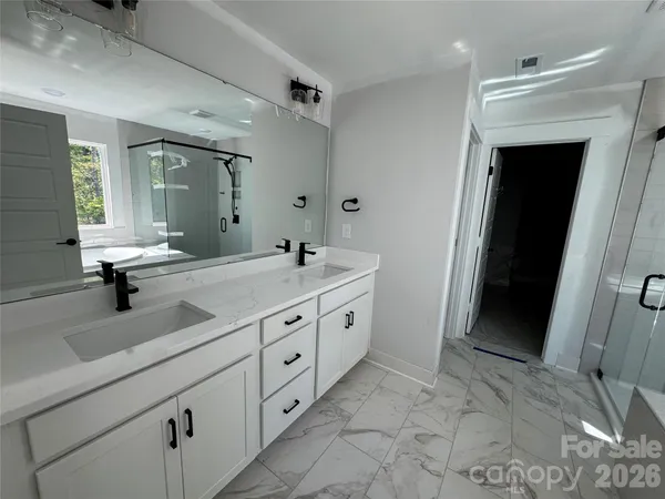 $630,650 | 1313 Knob Crk Drive, Gastonia, NC 28054