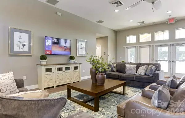 $630,650 | 1313 Knob Crk Drive, Gastonia, NC 28054