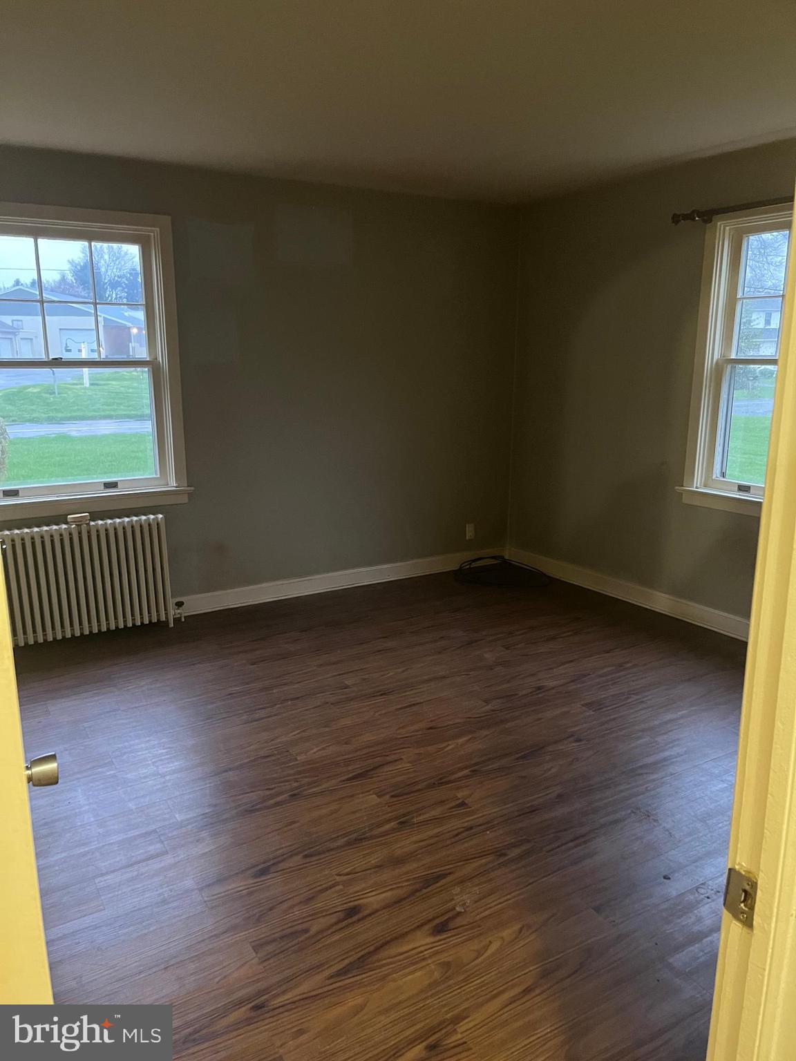 135 Weaver Road Lancaster, PA 17603 - Photo 3 of 30 Gallery Image 3