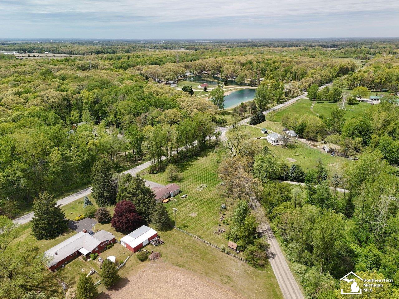 2037 Meanwell Road Dundee, MI 48131 - Photo 51 of 54