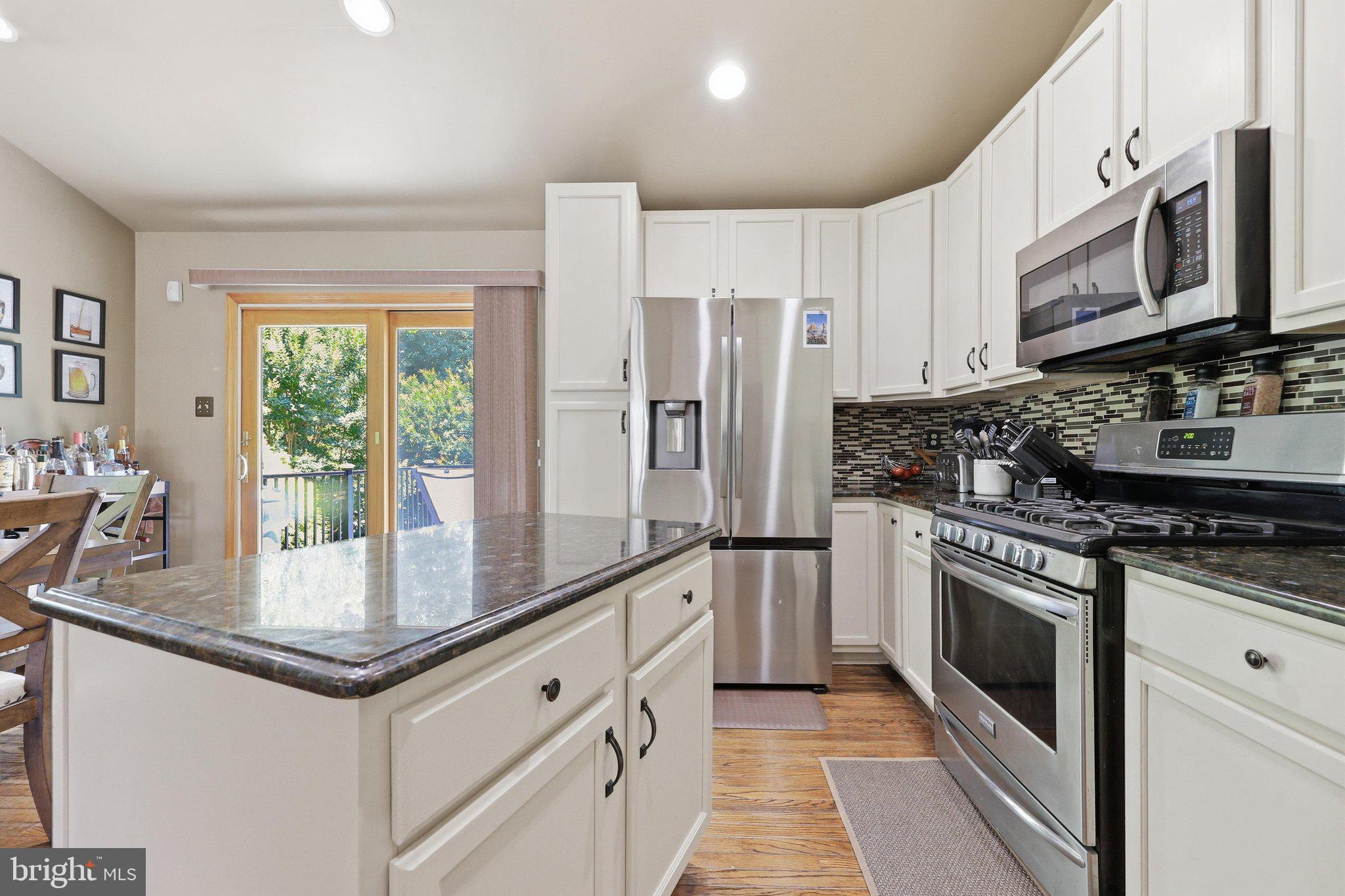 6154 Downs Ridge Court Elkridge, MD 21075 - Photo 36 of 58 kitchen