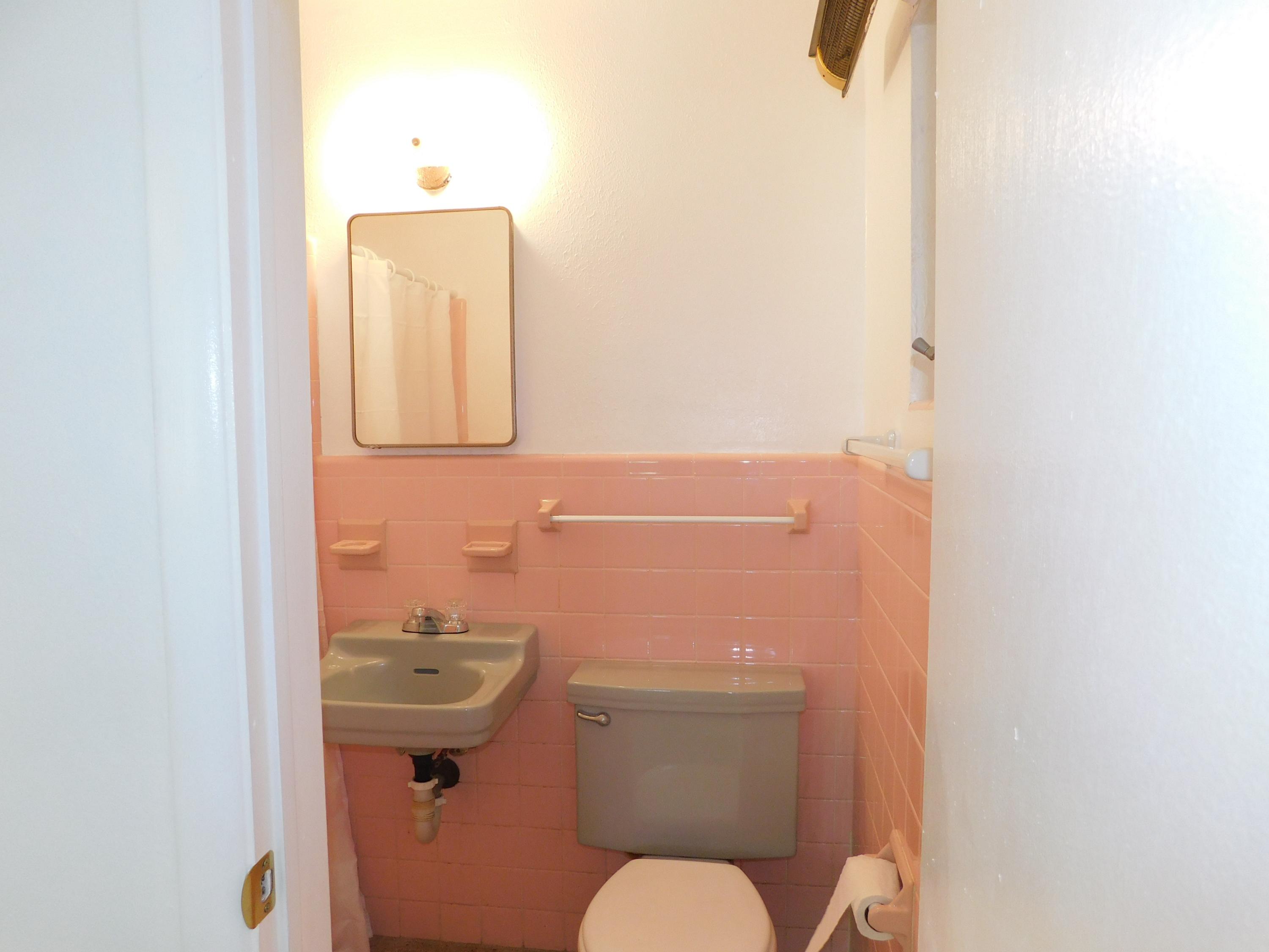 7805 Hibiscus Road Fort Pierce, FL 34951 - Photo 12 of 15 masterbath