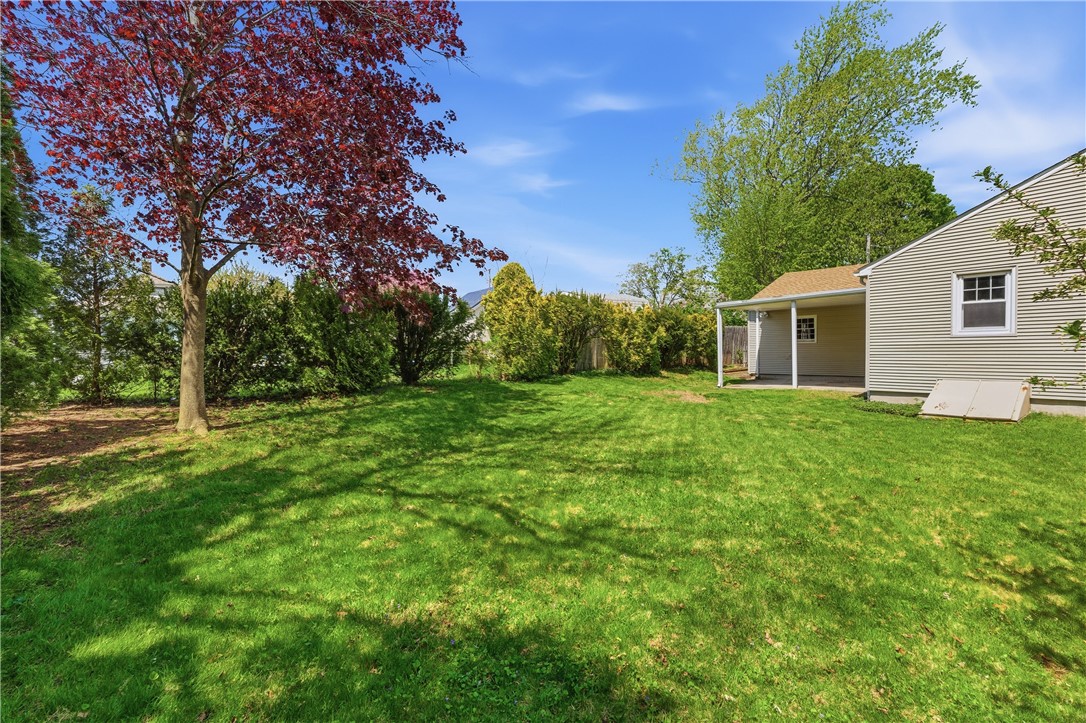 21 Citizen Street Cumberland, RI 02864 - Photo 32 of 36