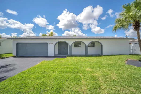 $639,950 | 9490 Northwest 20th Place, Sunrise, FL 33322