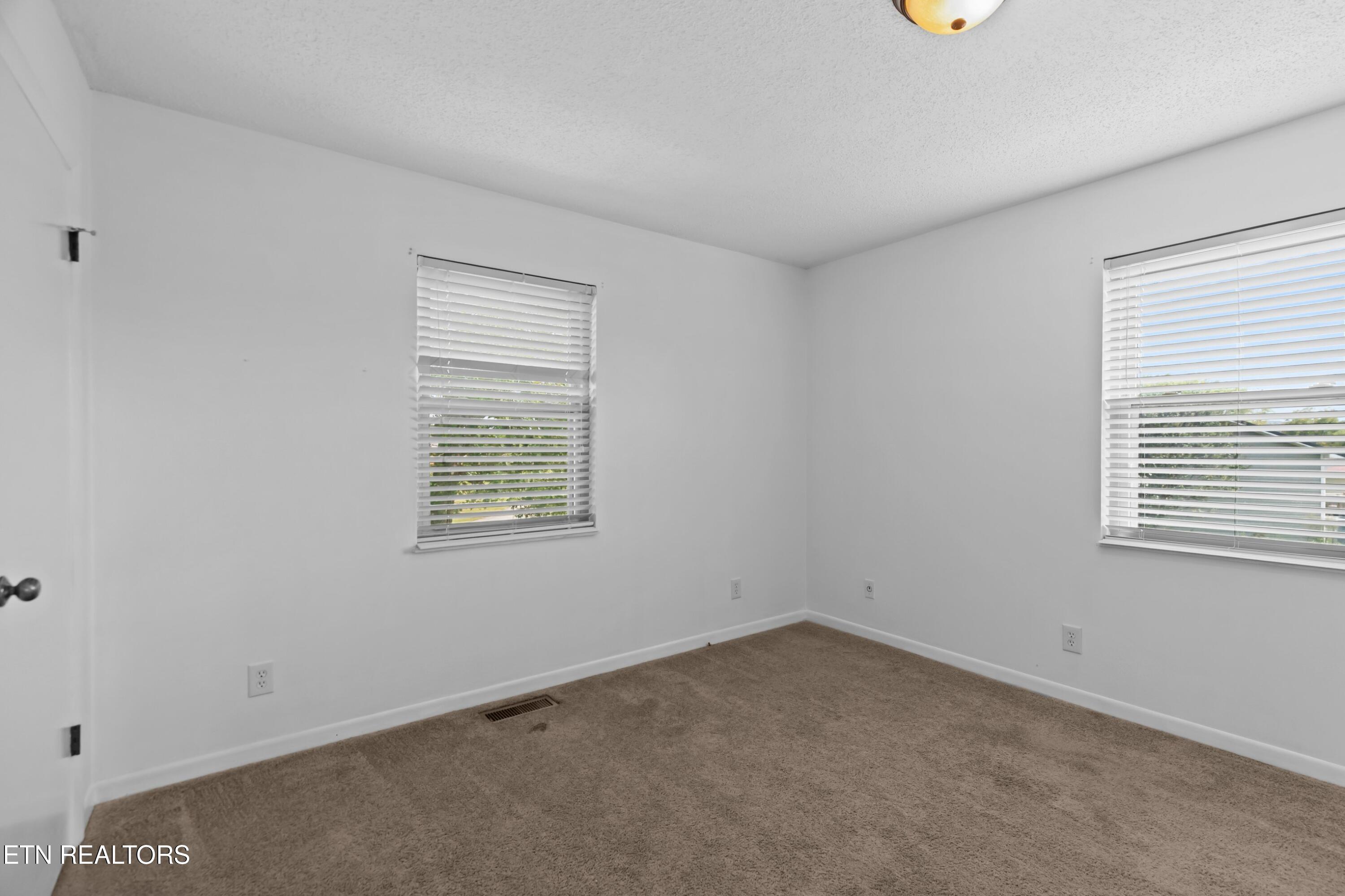 6864 Westgate Circle Talbott, TN 37877 - Photo 15 of 36 016-6864WestgateCircle-Talbott-TN-37877-