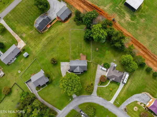 $360,000 | 6864 Westgate Circle, Talbott, TN 37877