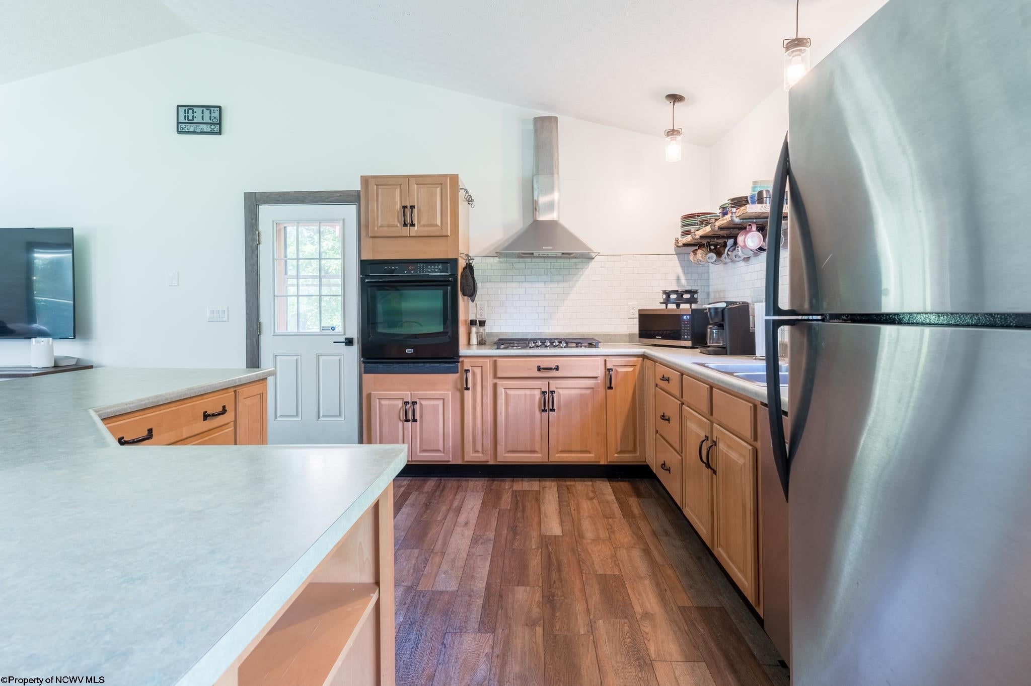 1129 Scotch Hill Road Thornton, WV 26440 - Photo 5 of 30 Gallery Image 5