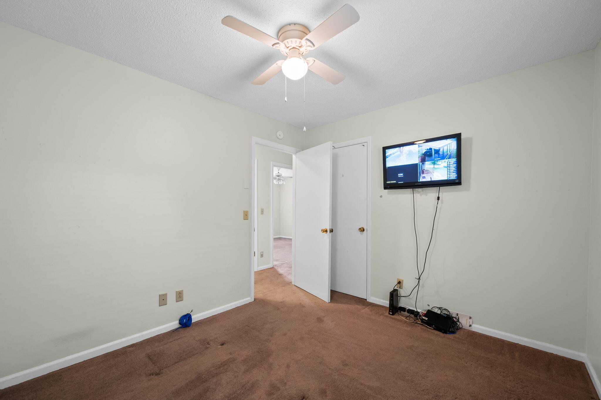 8979 Hensley Road Hixson, TN 37343 - Photo 9 of 32 9-web-or-mls-DSC_3906
