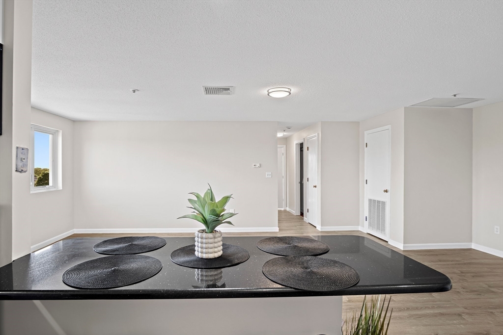 36 Dunham Road, Unit 309 Beverly, MA 01915 - Photo 11 of 34 Gallery Image 11