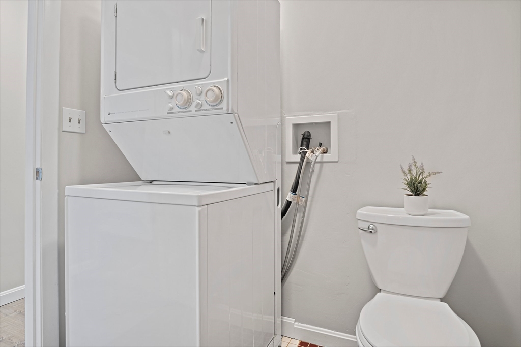 36 Dunham Road, Unit 309 Beverly, MA 01915 - Photo 24 of 34 Gallery Image 24