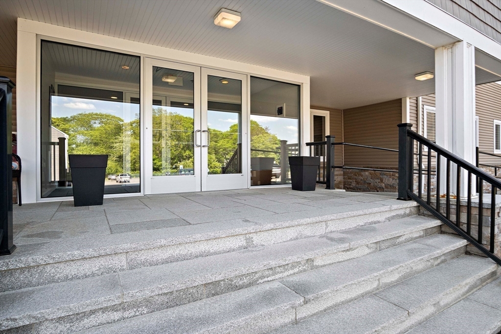 36 Dunham Road, Unit 309 Beverly, MA 01915 - Photo 28 of 34 Gallery Image 28