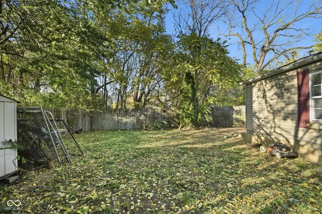 $158,000 | 9 Dixie Drive, Anderson, IN 46016