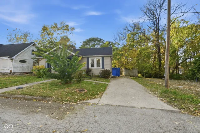 $158,000 | 9 Dixie Drive, Anderson, IN 46016