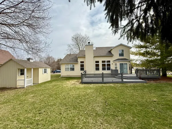 $369,000 | 1975 Hollowbrook Drive, Holt, MI 48842