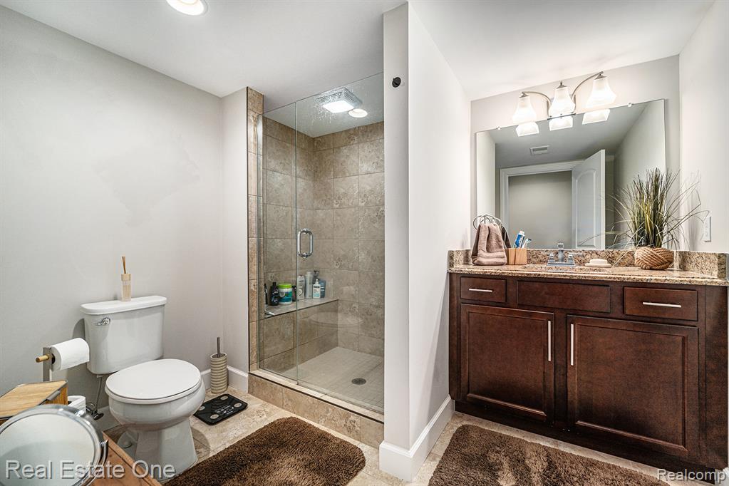5524 Woodfall Road Clarkston, MI 48348 - Photo 33 of 53 Gallery Image 33