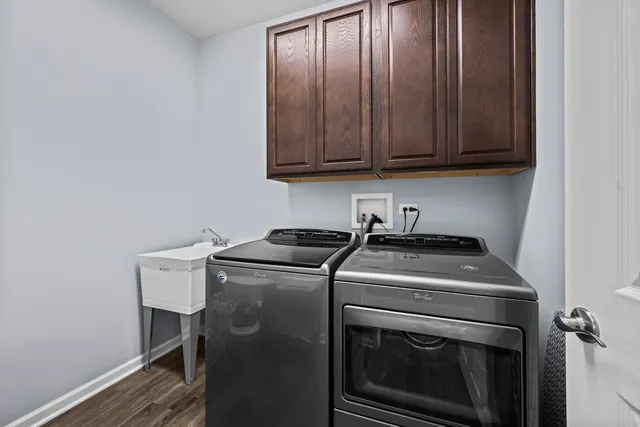 $425,000 | 460 Mahogany Drive, Algonquin, IL 60102