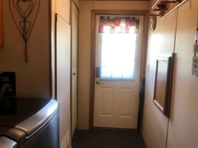 221 South Patterson Road Wayland, MI 49348 - Photo 18 of 61 IMG_3486