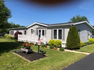 221 South Patterson Road Wayland, MI 49348 - Photo 3 of 61 IMG_3406