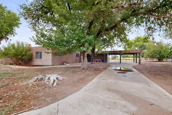$399,900 | 55 Camino Ulibarri, Veguita, NM 87062