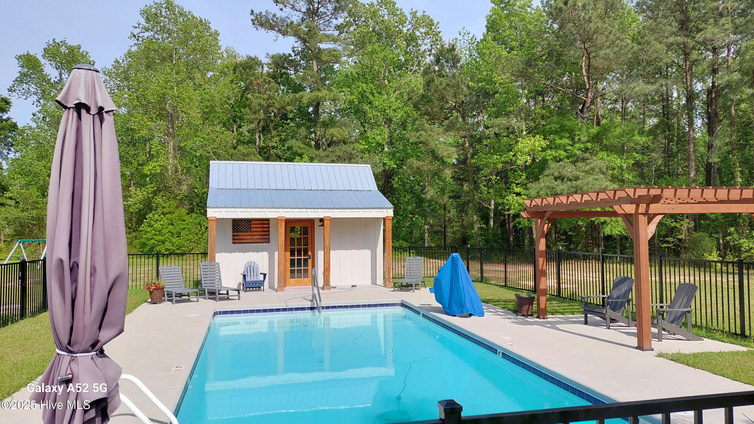 454 Baird Point Road Grantsboro, NC 28529 - Photo 22 of 31 Community Pool and Cabana