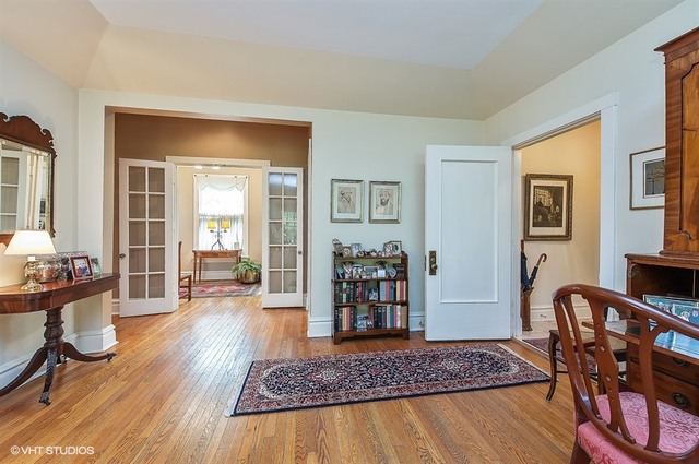 112 Church Road Winnetka, IL 60093 - Photo 3 of 23