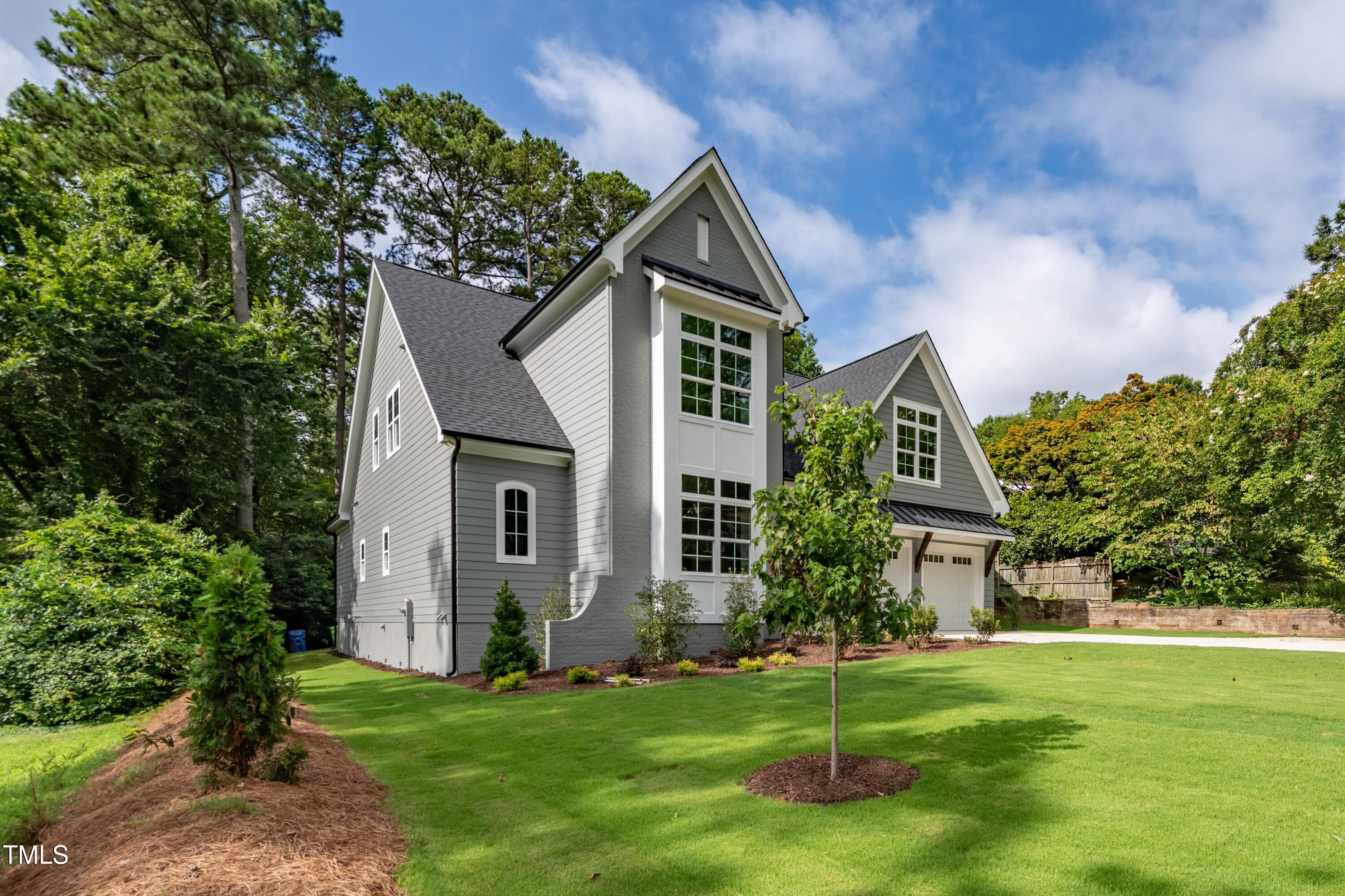2603 Grant Avenue Raleigh, NC 27608 - Photo 2 of 20 002_DSC_0005-HDR