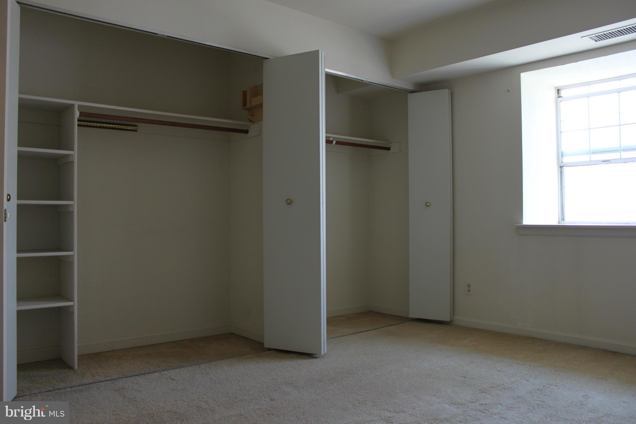5922 Cove Landing Road, Unit 303 Burke, VA 22015 - Photo 13 of 17 Bedroom (Master)