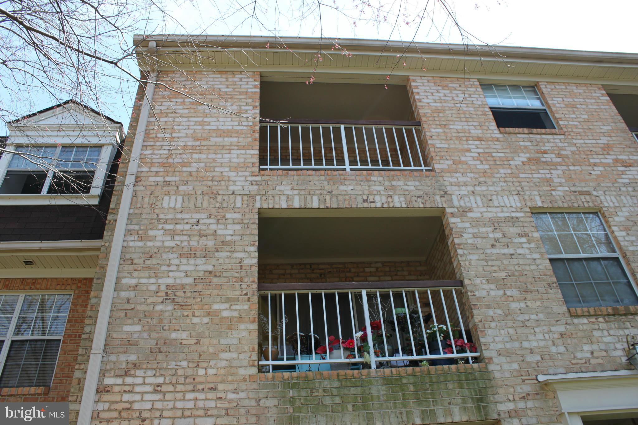 5922 Cove Landing Road, Unit 303 Burke, VA 22015 - Photo 17 of 17 Exterior (Rear)