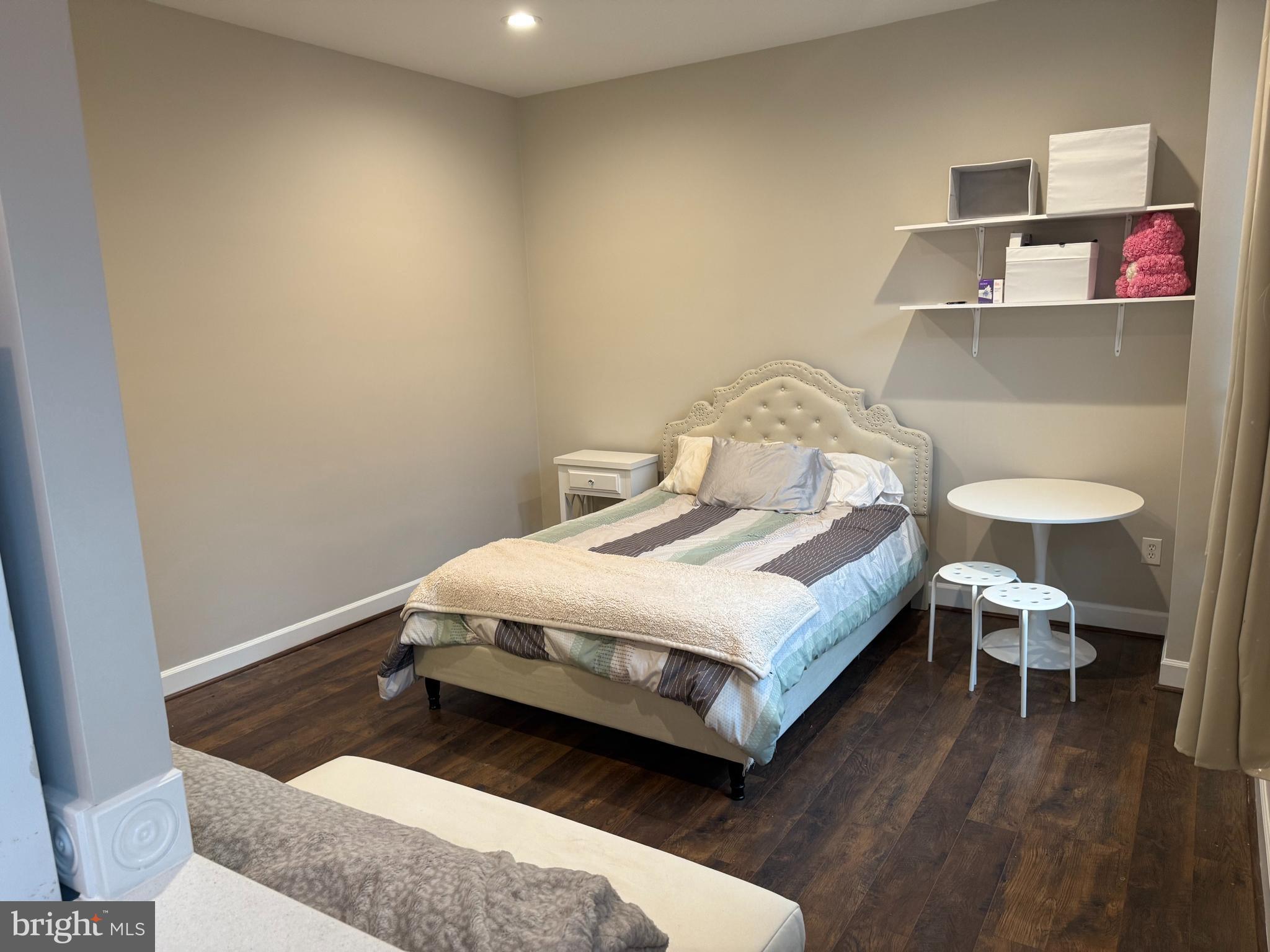 333 2nd Street Northeast, Unit 305 Washington, DC 20002 - Photo 2 of 17