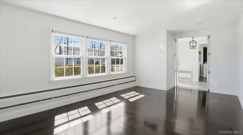 $749,999 | 199 North Delaware Avenue, Massapequa, NY 11758
