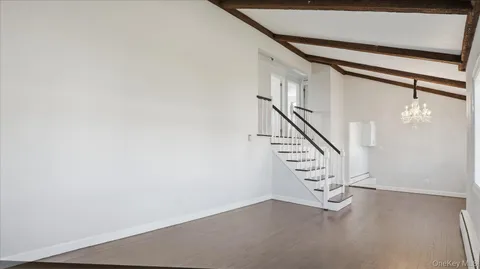 $749,999 | 199 North Delaware Avenue, Massapequa, NY 11758
