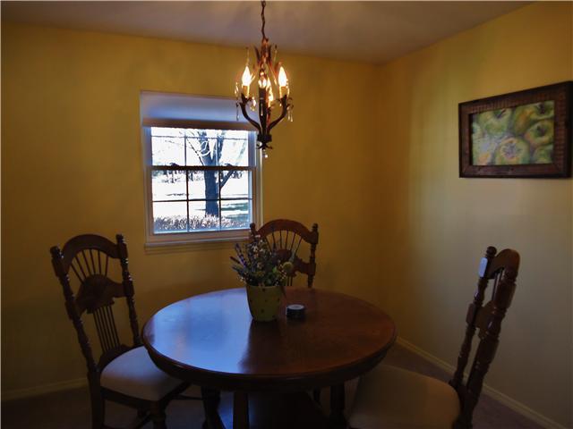 9921 Cumberland Ridge Lane Fishers, IN 46037 - Photo 8 of 17 Gallery Image 8