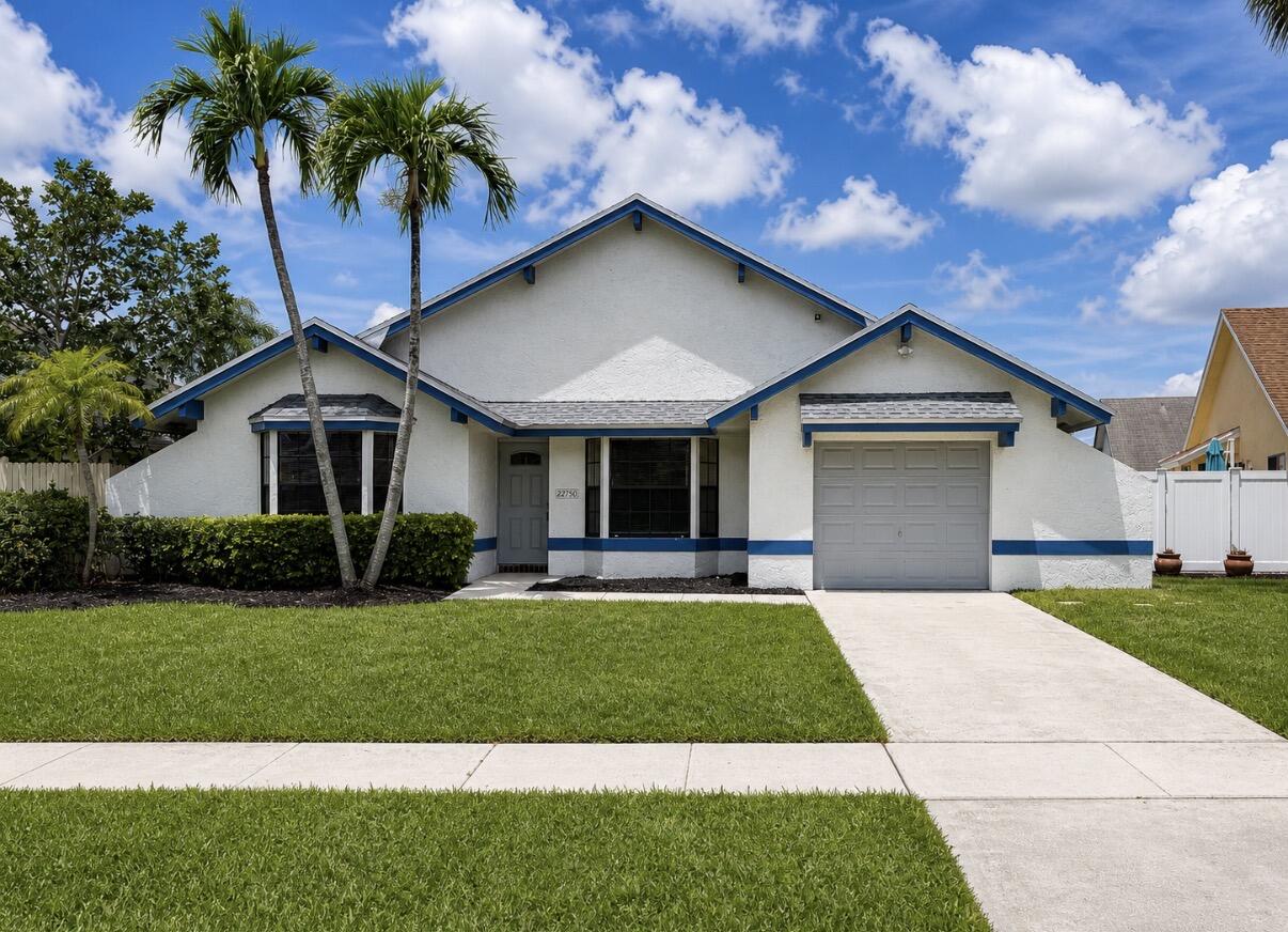 22750 Pickerel Circle Boca Raton, FL 33428 - Photo 2 of 12 IMG_0054-91688