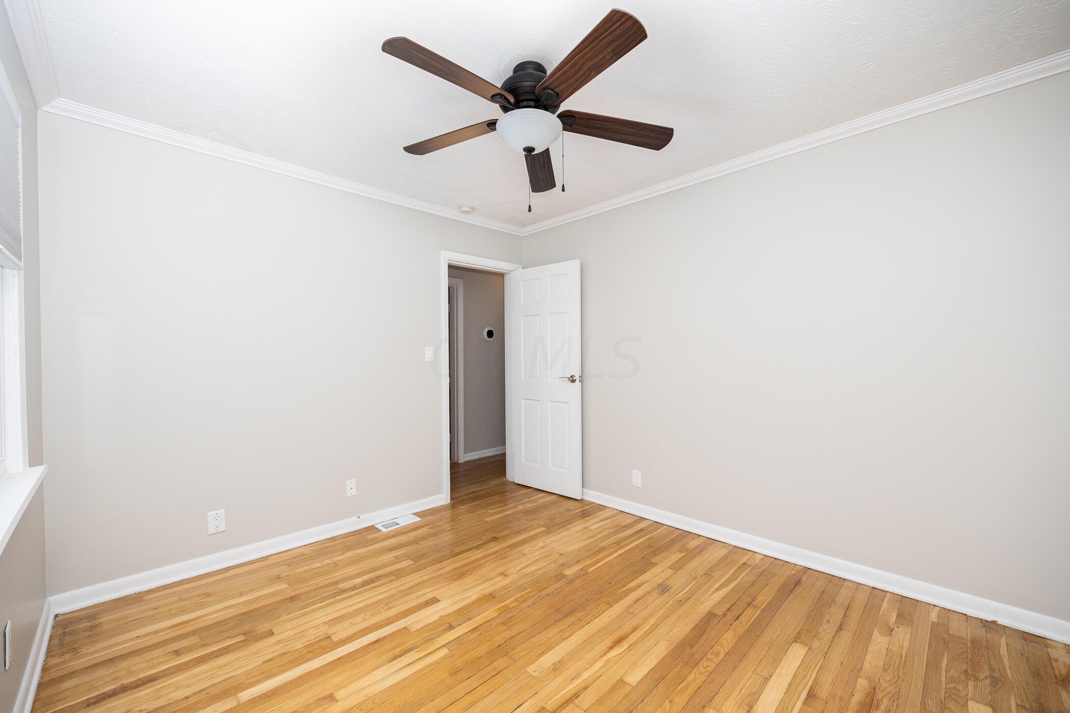 110 North Broadleigh Road Columbus, OH 43209 - Photo 21 of 45 110 N Broadleigh Av 030