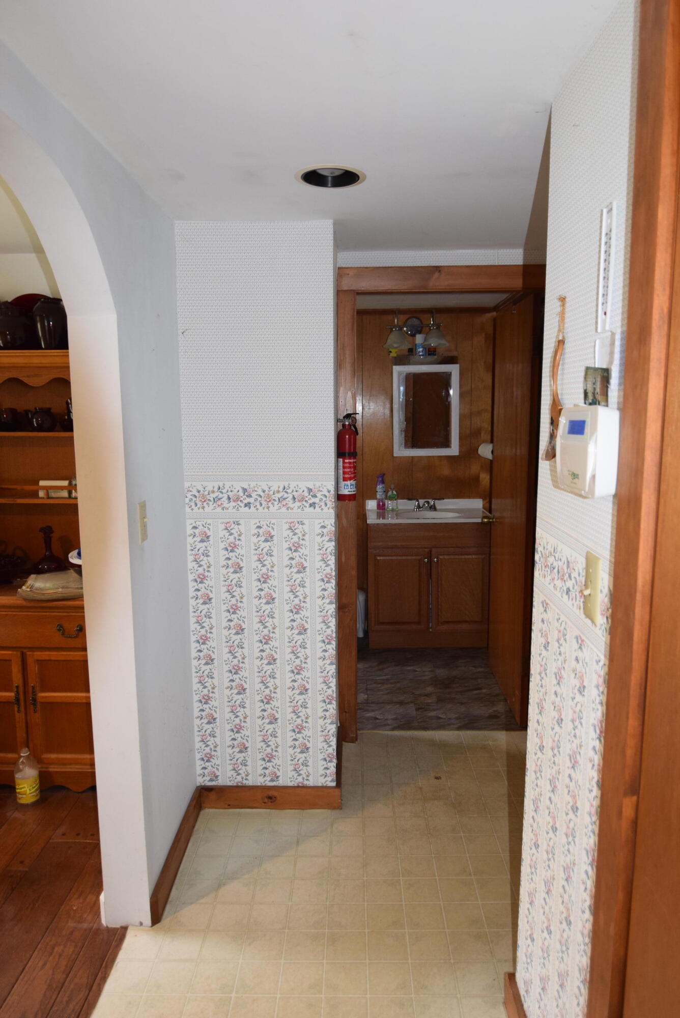 1957 Federal Road Livermore, ME 04253 - Photo 4 of 25 04-entry