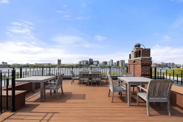 $699,000 | 280 Beacon Street, Unit 1, Boston, MA 02116