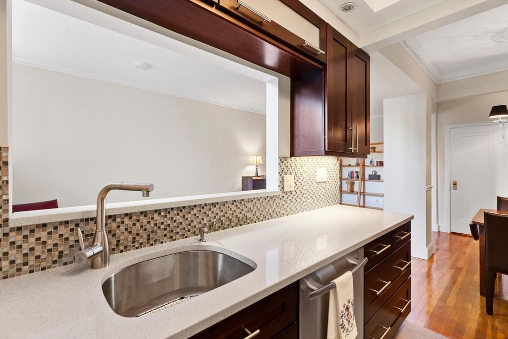 280 Beacon Street, Unit 1 Boston, MA 02116 - Photo 9 of 20