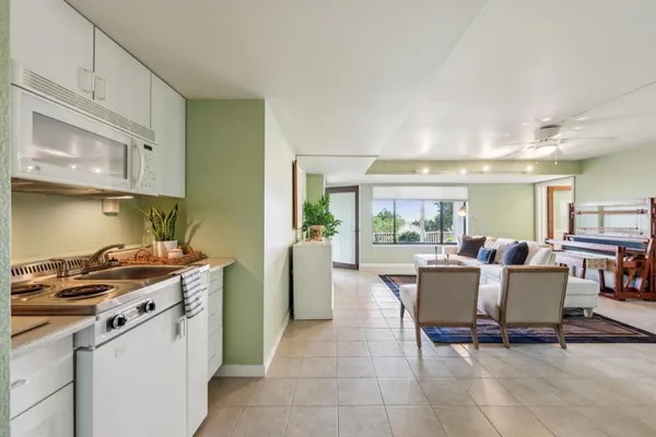$2,540,000 | 26245 Rinconada Drive, Carmel Valley, CA 93924
