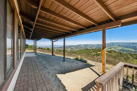 $2,540,000 | 26245 Rinconada Drive, Carmel Valley, CA 93924