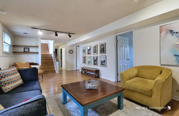 $4,000 | 15417 West Fair Lane, Libertyville, IL 60048