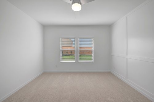 7914 Jasper Mdws Way Angleton, TX 77515 - Photo 10 of 33 Primary bedroom