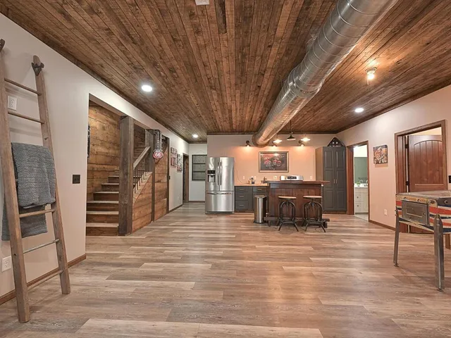 $1,150,000 | 35221 County Road 238, Deer River, MN 56636