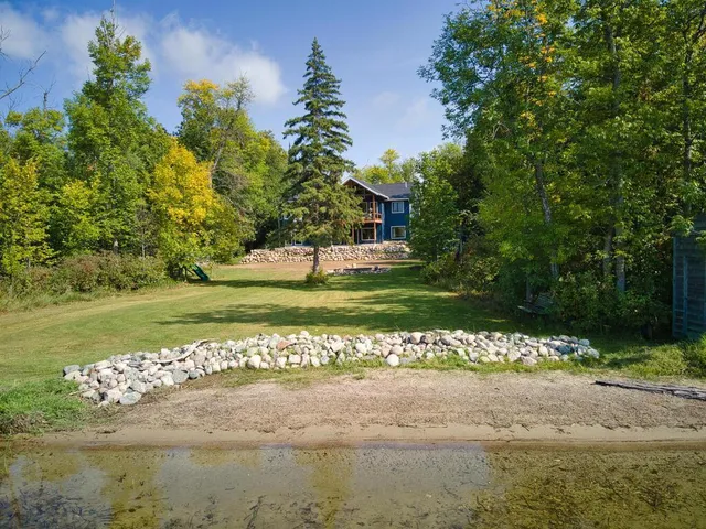 $1,150,000 | 35221 County Road 238, Deer River, MN 56636
